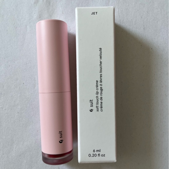 Glossier G Suit Soft touch lip crème color Jet NIB - Picture 4 of 8
